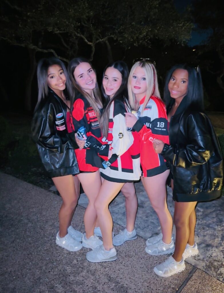 KARMS ’29 friends photo